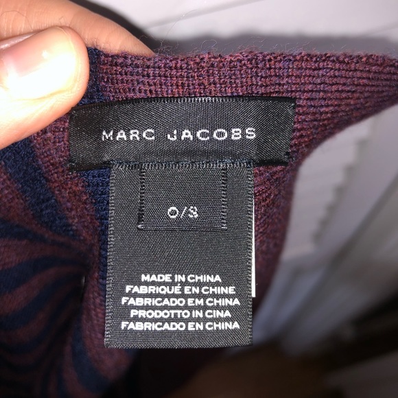 Marc Jacob's striped wool scarf - Picture 4 of 5